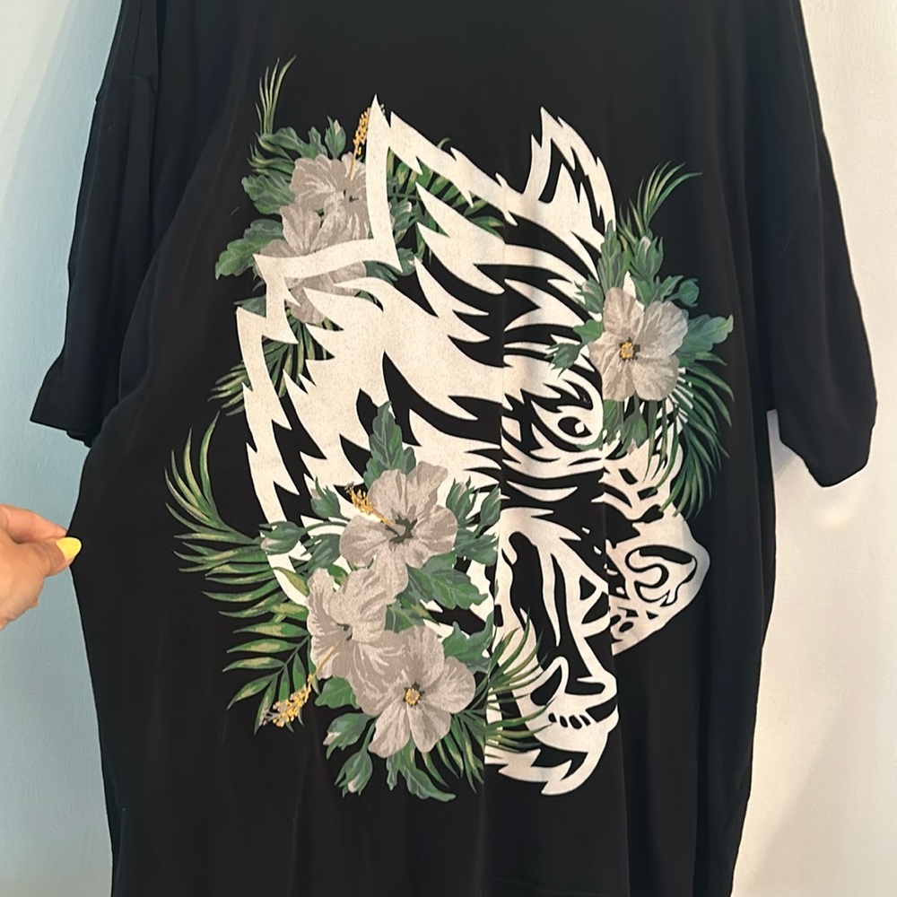Darc sport Ohana men’s T size medium
